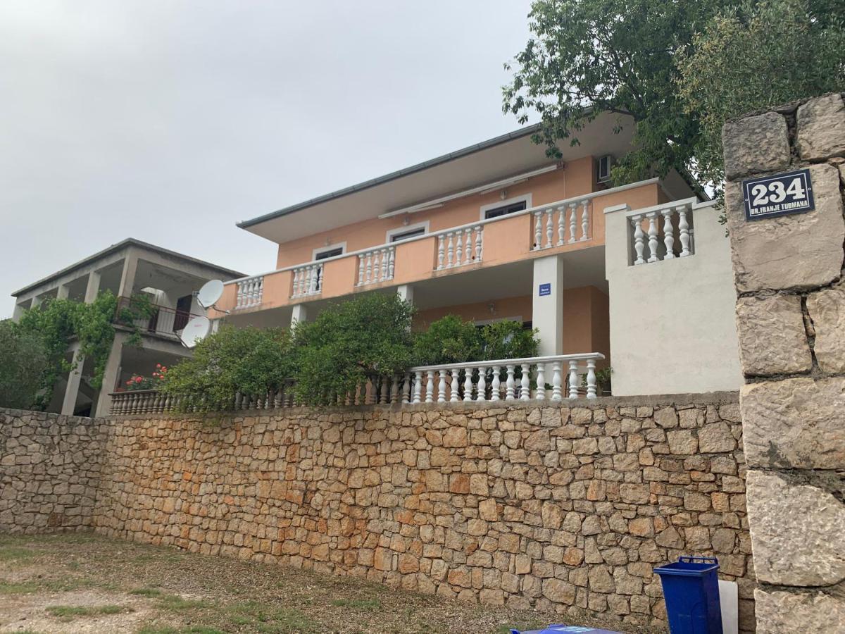 Apartmani Spomenka Seline Luaran gambar