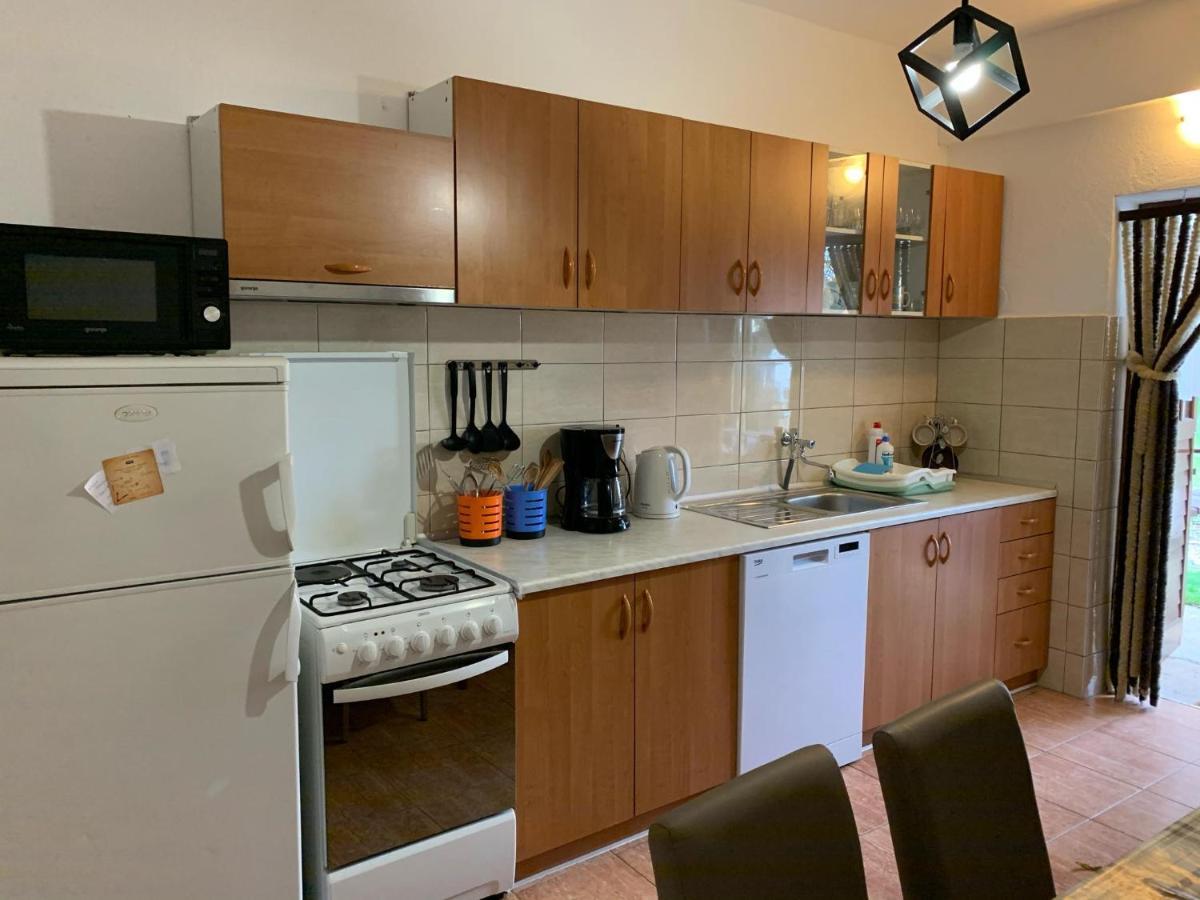 Apartmani Spomenka Seline Luaran gambar